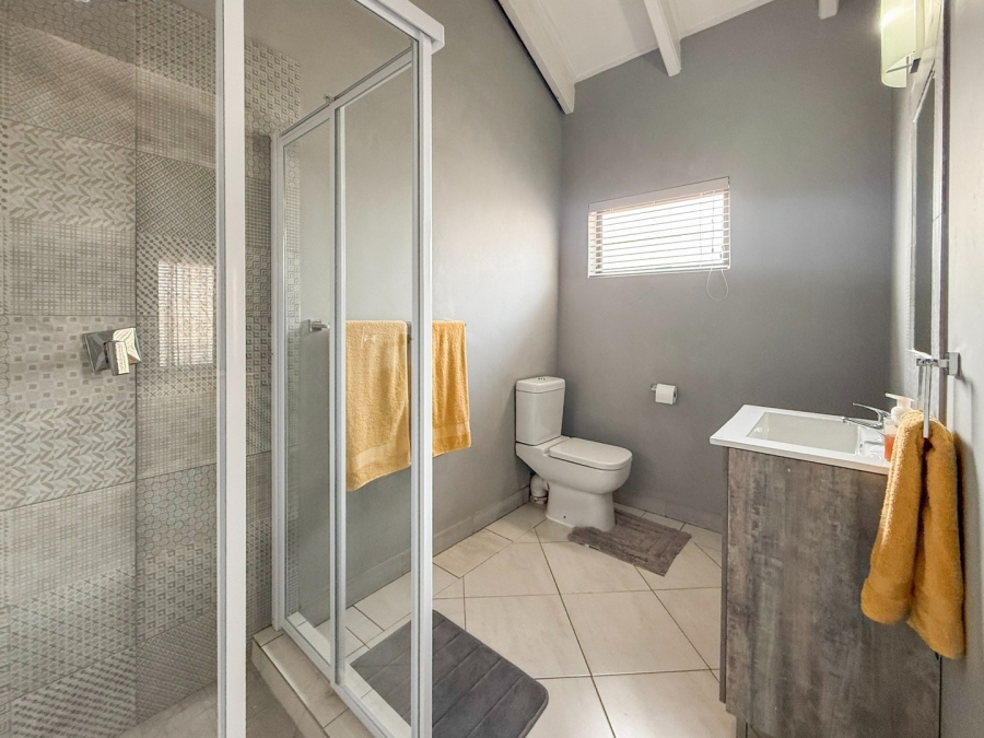 7 Bedroom Property for Sale in Melodie North West